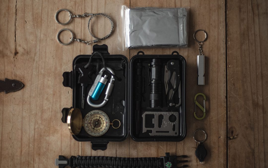 Top 5 Survival Tools Every Outdoor Adventurer Needs